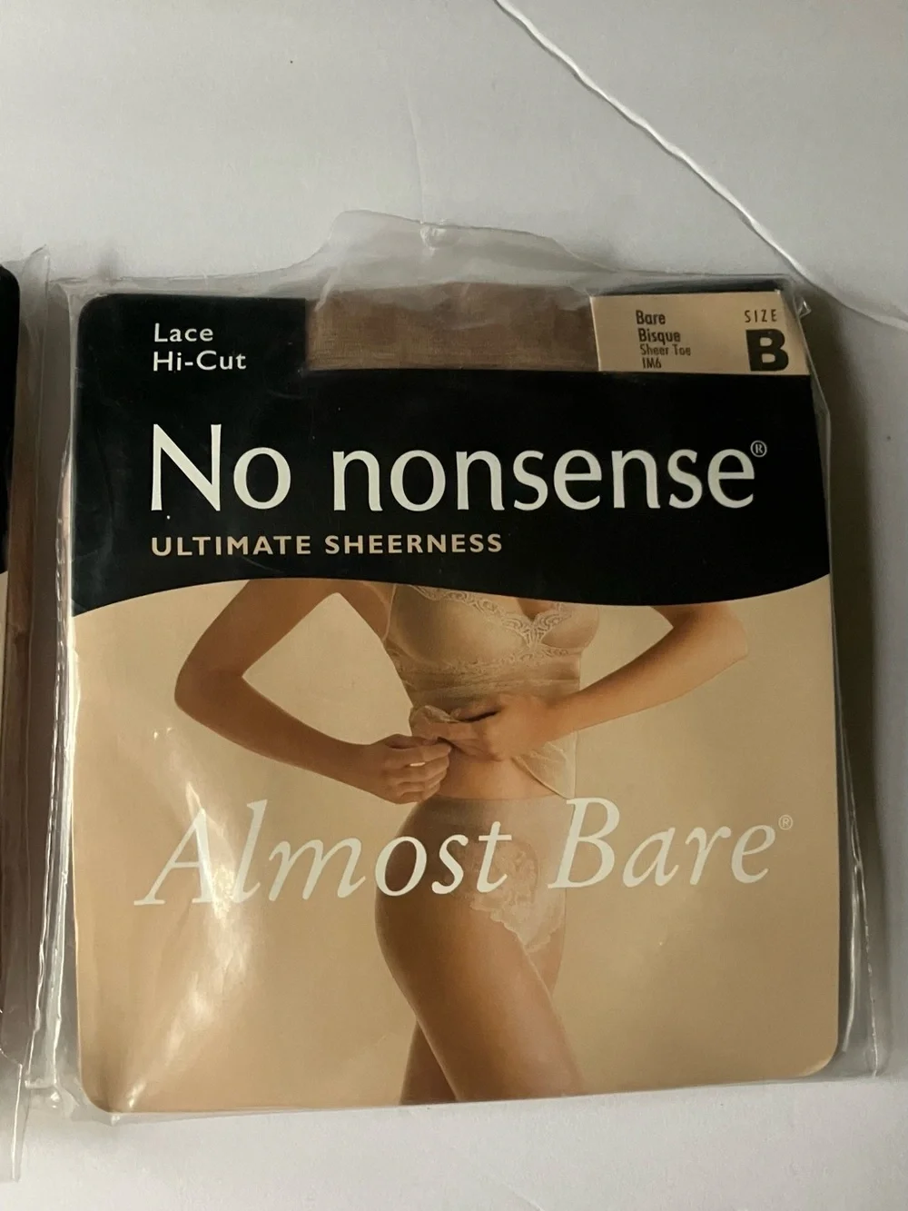No Nonsense Almost Bare Lace Hi-Cut Pantyhose Sheer Toe Bare Bisque Mist Size B